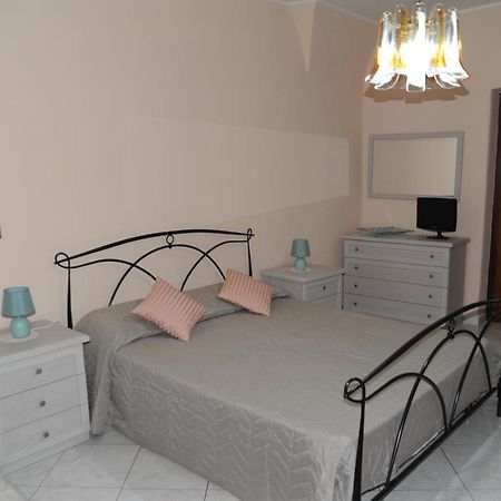 Casa Vacanze Il Nespolo CTA Exteriör bild