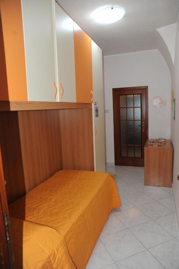 Casa Vacanze Il Nespolo CTA Exteriör bild